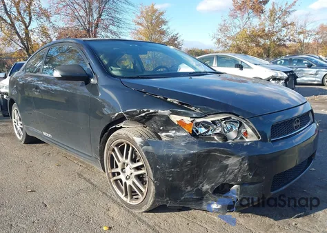 2005 Scion Tc from USA, damaged, VIN JTKDE177950046678